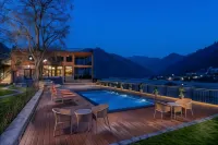Justa Luxe Rasa Retreat & Spa, Rishikesh - piscina