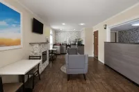 Days Inn by Wyndham Canton
