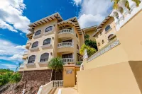 Top-Floor Condo with Sweeping Ocean, Mountain & Marina Views