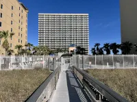 No Host Fees, Huge Beachfront Pool, 17th Floor East Corner Unit with 2 Balconies - Private Pools