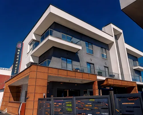 MCity Hotel Hotel di Arad