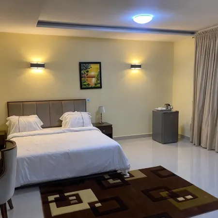 Samsy Hotel and Suites Benin City