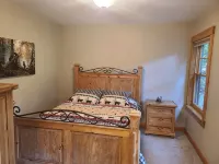 Gorgeous Waterfront with Dock & Mountain Views on Winnisquam - Sleeps 10