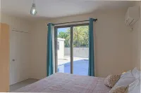 Modern villa 4 bedrooms with en-suite bathrooms pool BBQ beach amenities nearby - 무료 와이파이