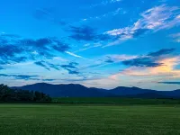Cottage by the Caverns *FIRE PIT MOUNTAIN VIEWS* - Mountain view
