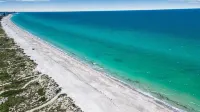 Turtle Walk - Walk to Gorgeous Beach! WALK to 12 different Restaurants!