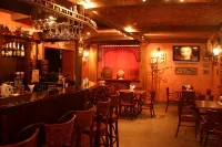 烏拉爾酒店 - 酒吧