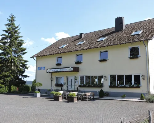 Landhaus Eifelsicht Hotels in Hellenthal