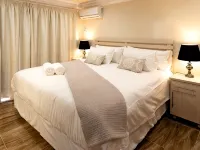 Grand House Lodge Jeffreys Bay Hotels in Western District