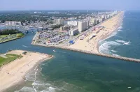 Spectacular oceanfront at quiet end of boardwalk at Rudee Inlet SEE SPECIALS. - Private Pools