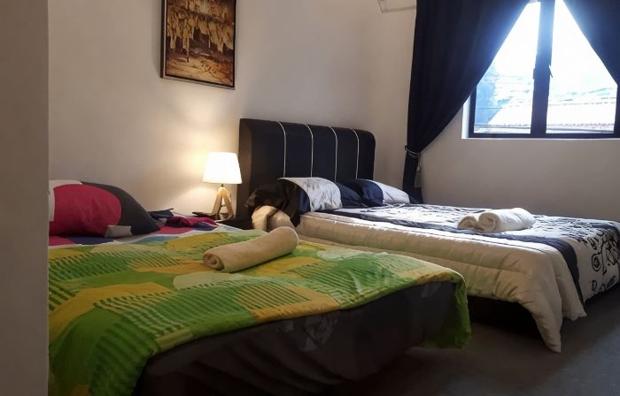 COMFORTABLE STAY GUEST HOUSE