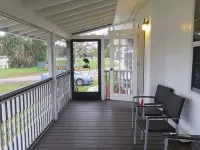 Rod and Gun Club - balcony