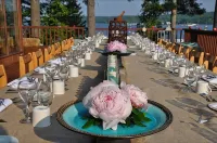 Westwind Inn on the Lake