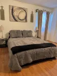 Cozy & Spacious 3-bedroom Townhome - Homestays