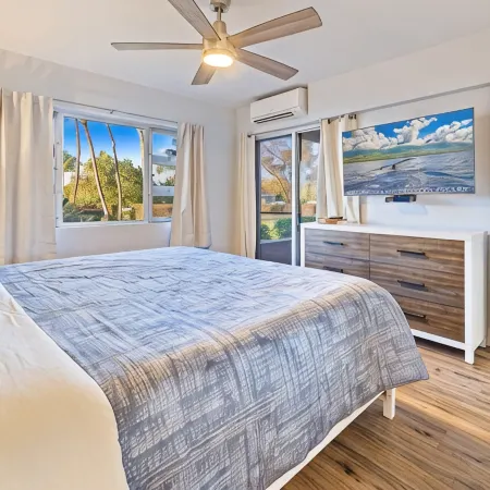 Amazing Ocean/Beach Front, Pool Side, Ground Floor Remodeled 2 Bdr 2 Bath Condo