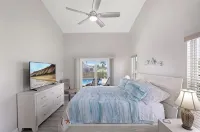 Tropical Vacation Home Marco Island Florida - Close to Beaches-Pet Friendly-POOL - breakfast
