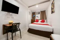 نيست فورت لي ج سي - مسبح