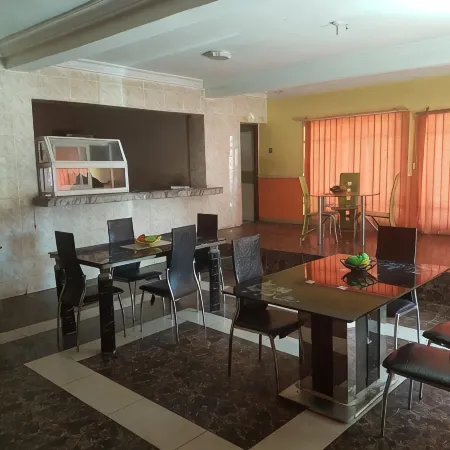 Franzy Suites and Lounge