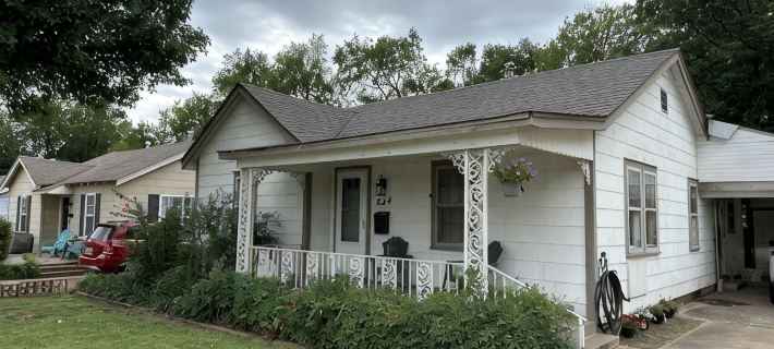 The Walnut House - Right at OSU Greek Row and blocks from Theta Pond Hotels in Payne County