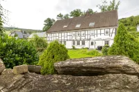 Spacious country house with open fireplace and garden in the Sauerland for young and old - 4-Star