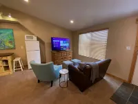 Quiet location in "Swiss community" near Park City - Wifi
