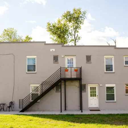 211 Paris St Suites are just minutes from The Ark Encounter