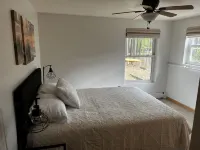 4 Seasons Superior Beach House - 4-Star
