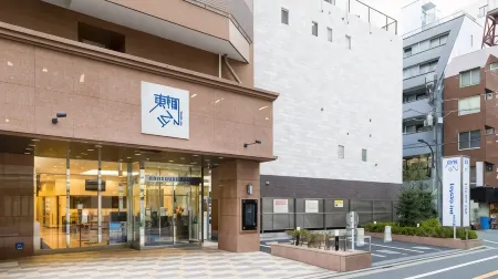 Toyoko Inn Tokyo Shinjuku Gyoemmae Eki 3 Ban Deguchi