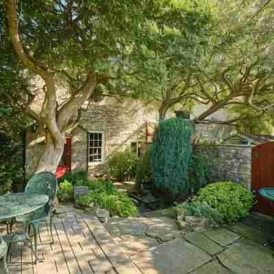 Nuns Cottage Bed & Breakfast Hotel Exterior