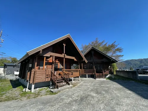Three Peaks Log スリーピークス ログ - Bungalows