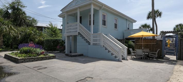 Super Sweet Studio Steps To The Beach! Hotels in Folly Beach
