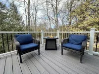 Idlewild Hideaway by the Bay (with Large Deck) - WiFi