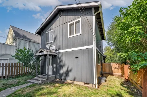 Beautiful home in North Tacoma historical district - Bintang 3