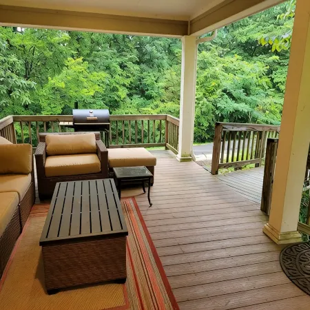 4. Spacious historic home in Lake Guntersville