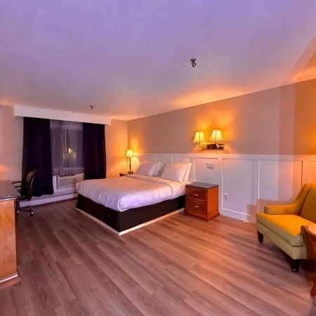 Presque Isle Hotel