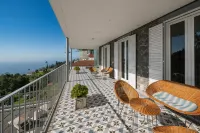 OurMadeira - Babosas Village - Pensions