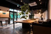 Tokyo Guest House Ouji Music Lounge - Hosteller