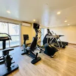 West Plaza Hotel at Lebuu Street - Gym
