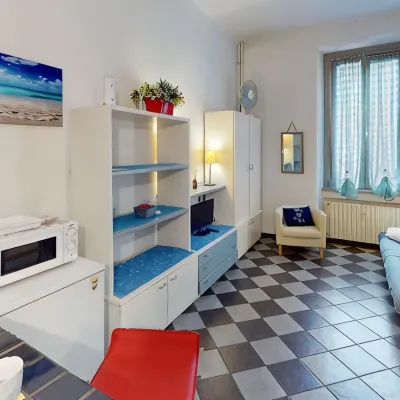 Come a Casa Tua Milano Hotels near باندي نيري
