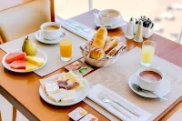 Hotel Sol e Mar Albufeira - Adults Only - breakfast