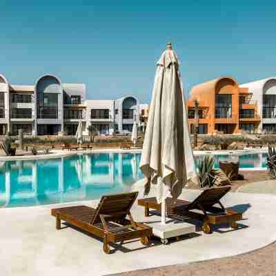 Crystal pool, Private garden 2BR, Kamaran Fitness & Recreational Facilities
