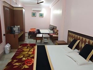 Hotel Lotus Puri