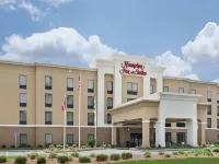 Tru by Hilton Savannah Airport