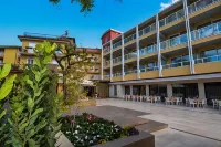 Hotel Bisesti