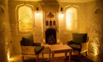 Pome Granate Cave Hotel