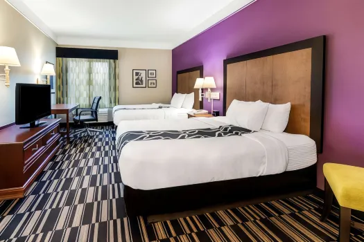 La Quinta Inn & Suites by Wyndham Roswell Hotels near Invasion Station