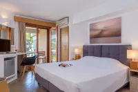 Cape Kanapitsa Hotel & Suites Hotels in Kolios