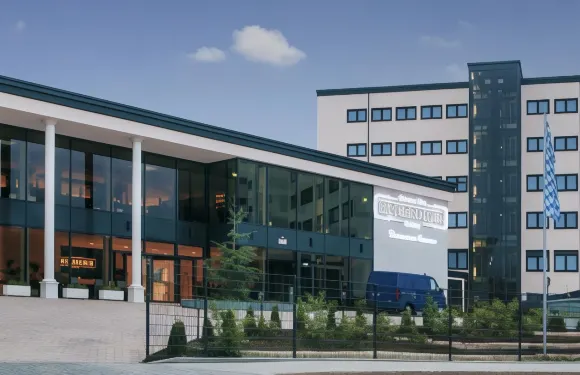 帕拉蒂姆大酒店