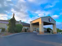 Knights Inn & Suites Dublin Hotels in Pulaski County