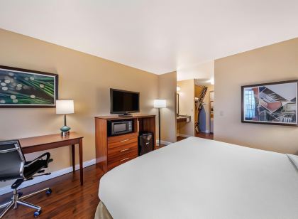 Best Western Plus John Jay Inn  Suites